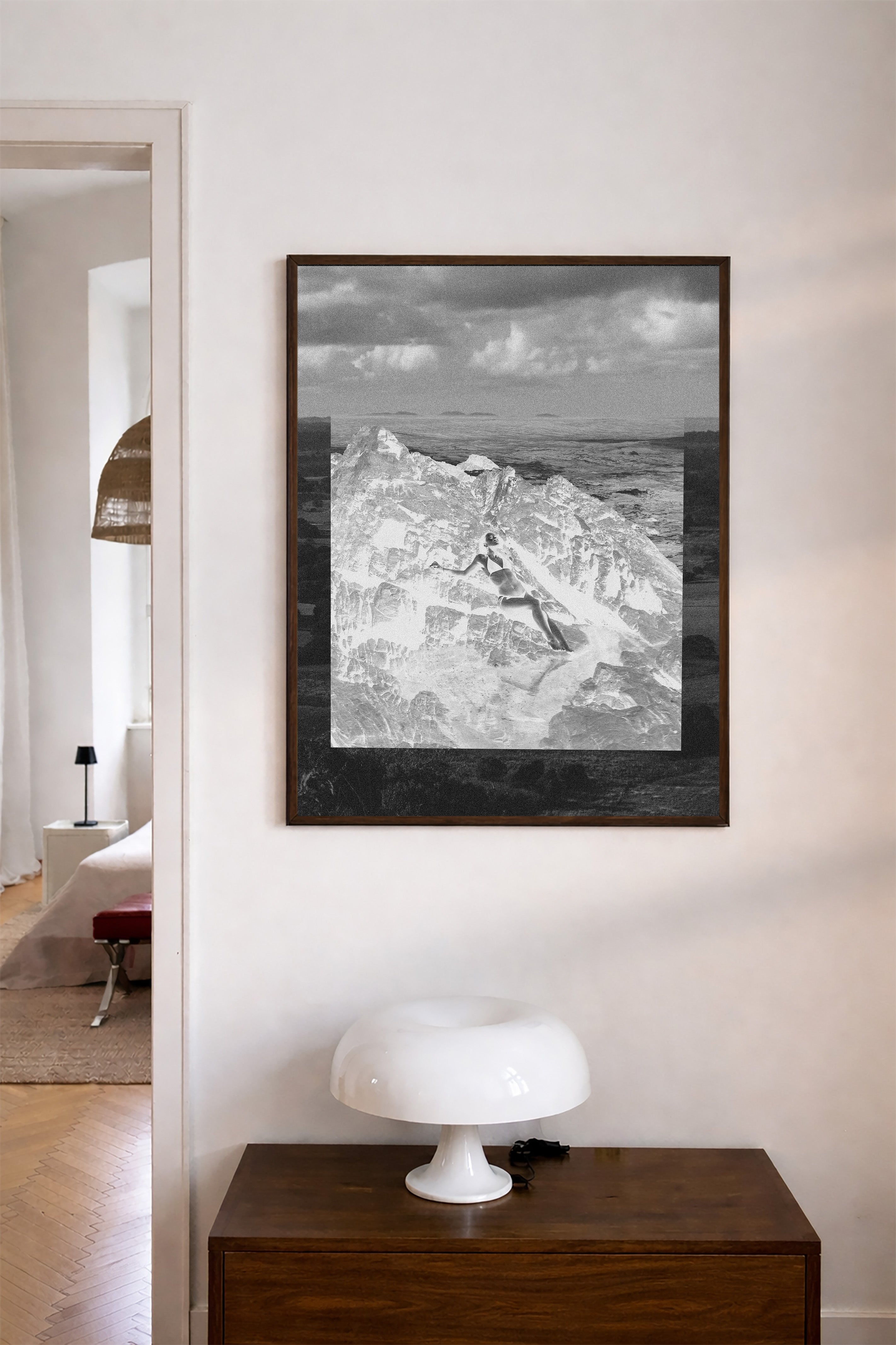 BLURRED STATES  MONO — 007