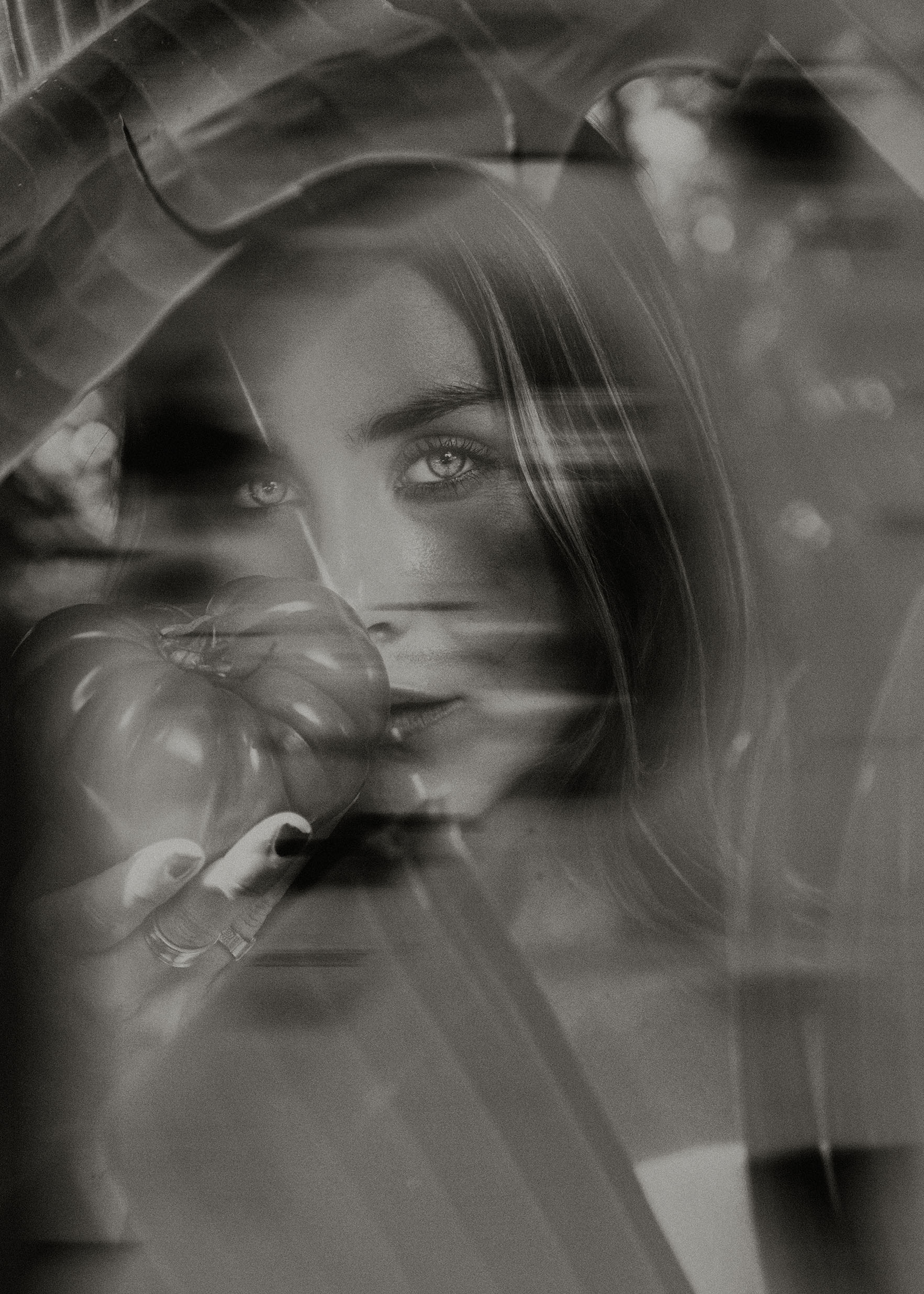 BLURRED STATES  MONO — 011